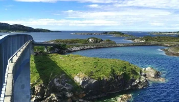 Kalvøyrevet bru - Herøy