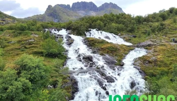 Sørvågen fossefall - Moskenes