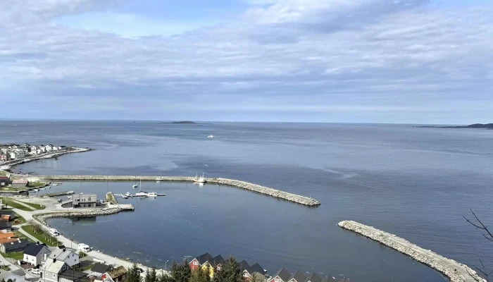 Alnes Fyr Og Opplevelsessenter -  Turistattraksjon - Godøya