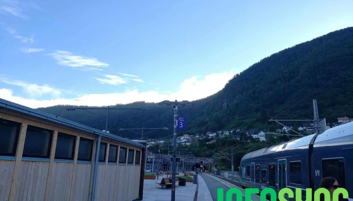 Arna Stasjon -  Jernbanetog - Indre Arna