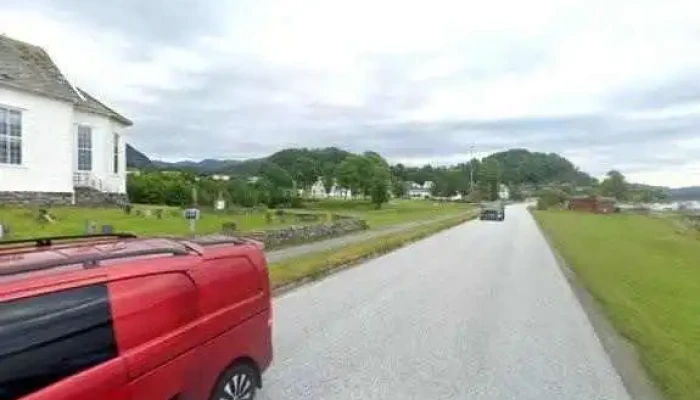 Askvoll Kyrkje -  Alle - Askvoll