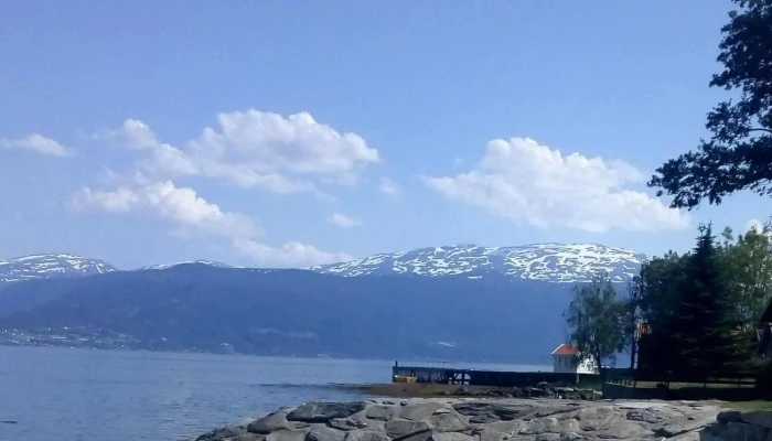 Balestrand Badeplass -  Svømmebasseng - Balestrand