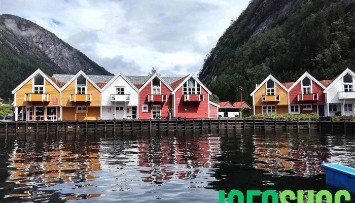 Bryggjeslottet -  Alle - Mo