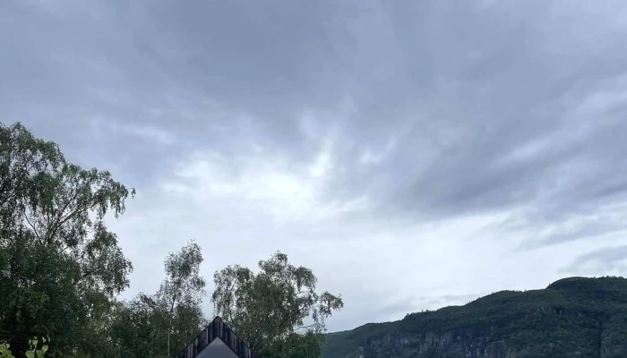Dagsturhytta Vinjaasenhytta   Aurland Timeplan - Aurland