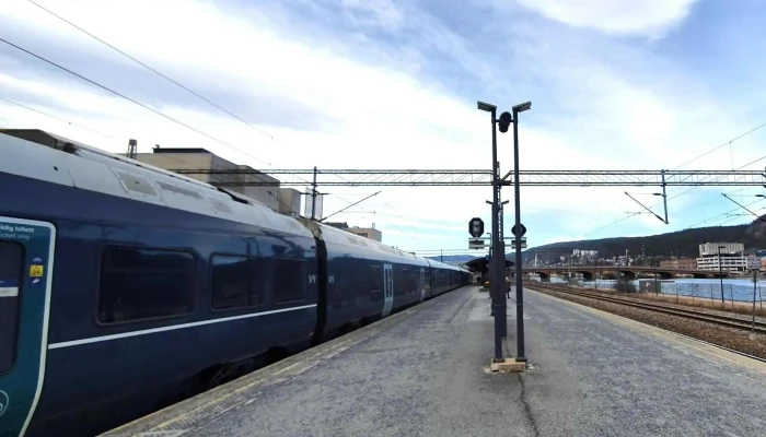 Drammen Stasjon -  Holdeplass - Drammen