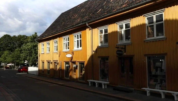 Drobak Kirke Videoer - Drøbak