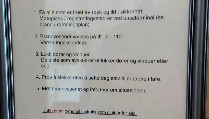 Fauske Stasjon -  Jernbanestasjon - Fauske