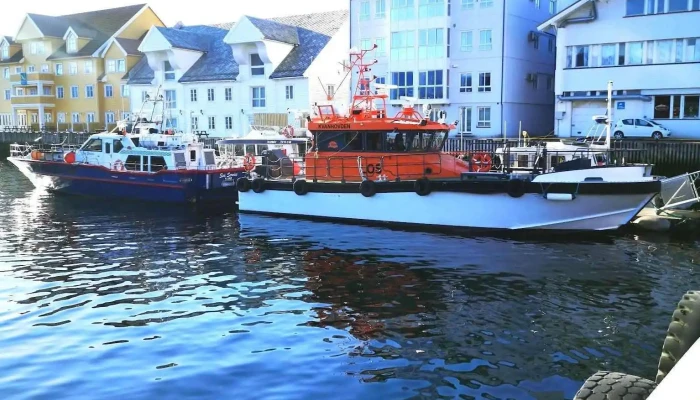 Floro Skyssbat As Alle - Florø