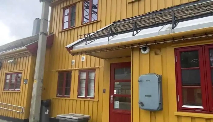 Geilo Stasjon -  Videoer - Geilo