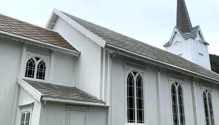 Gjemnes Kirke -  Nær Meg - Gjemnes