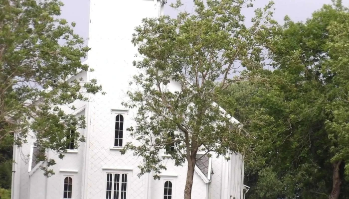 Gjemnes Kirke -  Plassering - Gjemnes