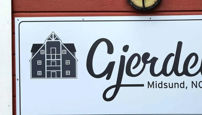 Gjerdebua -  Rabatter - Midsund