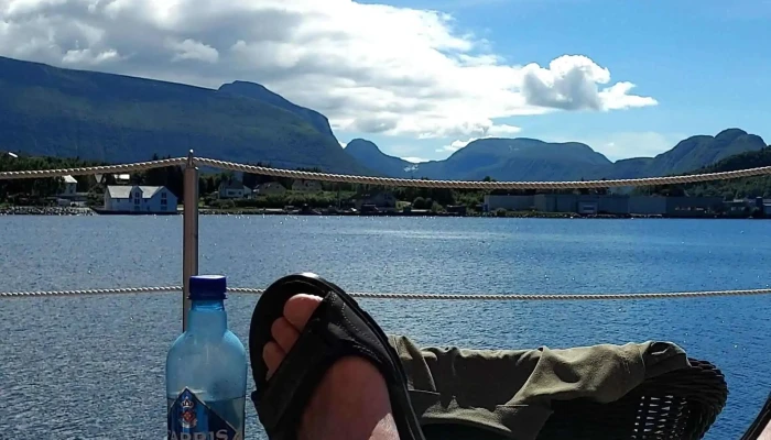 Gjerdebua -  Videoer - Midsund