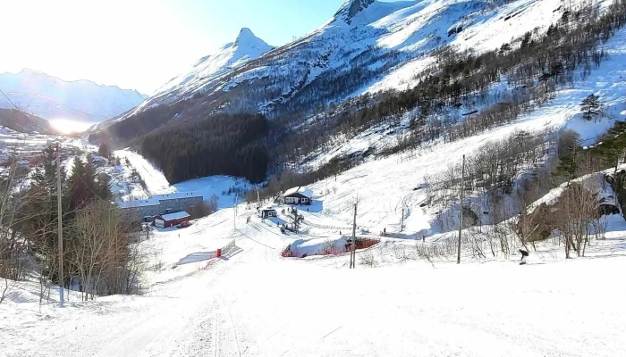 Glomfjord Alpinsenter -  Adresse - Meløy