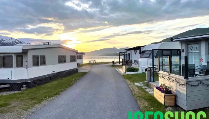 Gloppen Camping Fritidssenter Fra Besokende - Sandane
