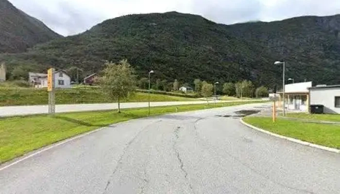 Haabakken Kontrollstasjon Statens Vegvesen -  Street View 360deg - Lærdal