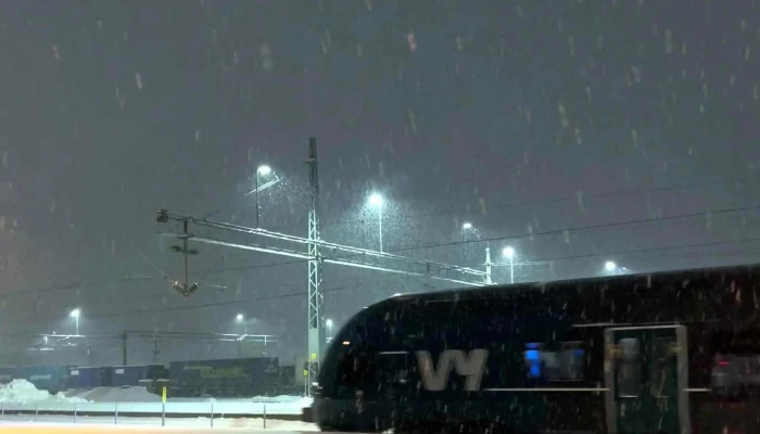 Hamar Skysstasjon -  Bussholdeplass - Hamar