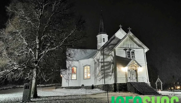 Hemnes Kirke -  Alle - Hemnesberget