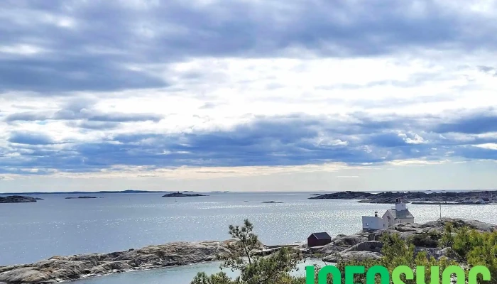 Homlungen Fyrstasjon -  Sildevika Middelaldertufter - Skjærhalden