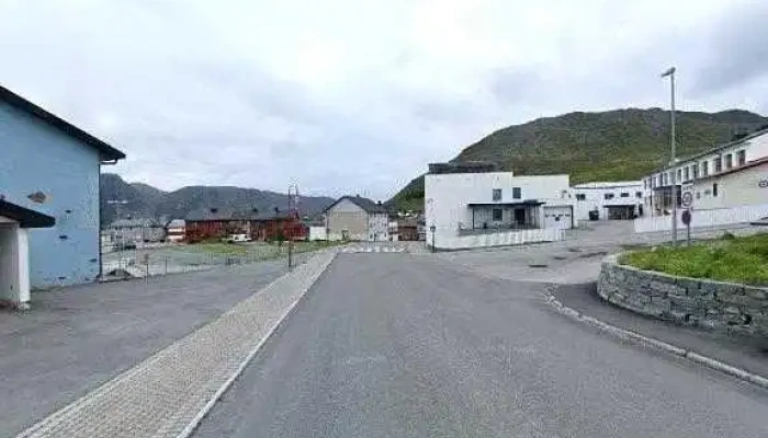 Honningsvag Kirke Alle - Honningsvåg