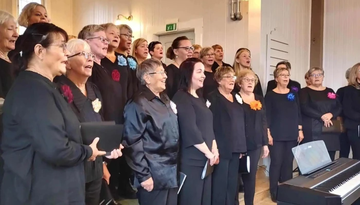 Honningsvag Kirke Bussholdeplass - Honningsvåg