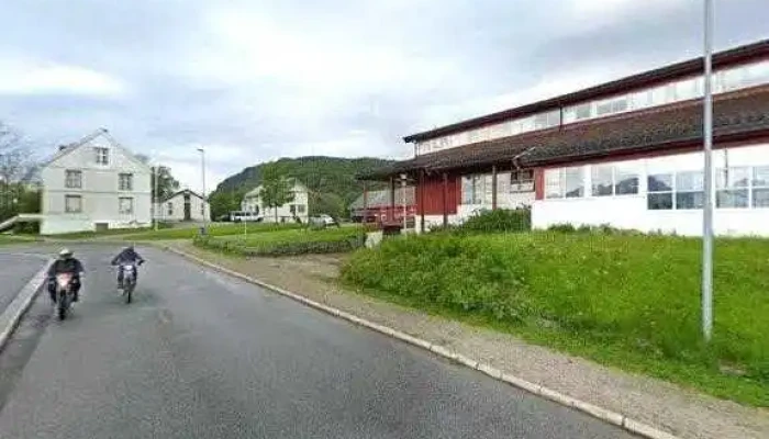 Ibos -  Alle - Melbu