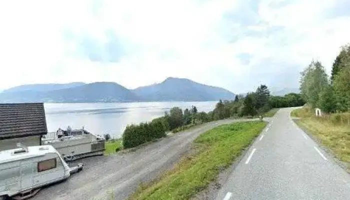 Itvakta As Street View 360deg - Midsund
