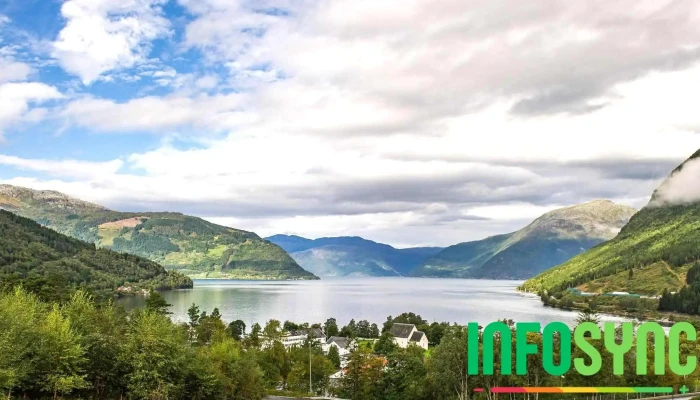 Kinsarvik Fjordhotel -  Fra Eieren - Kinsarvik