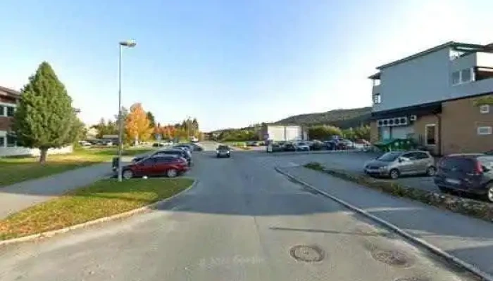 Klaebu Radhus Alle - Klæbu