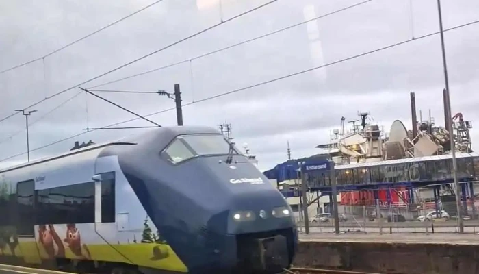 Kristiansand Stasjon -  Videoer - Kristiansand