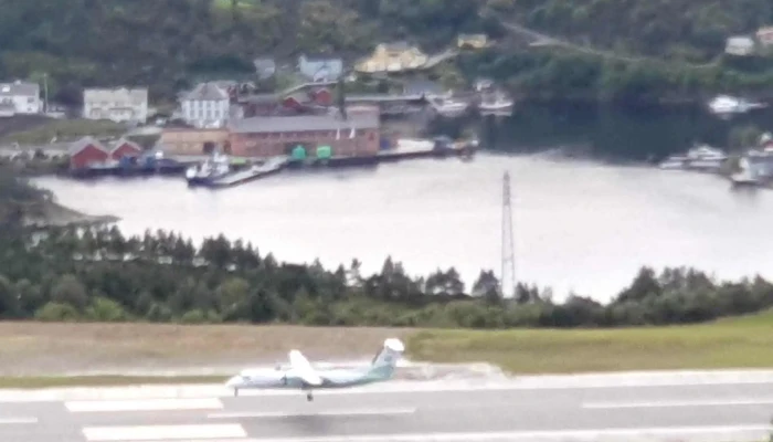Kristiansund Lufthavn Kvernberget Videoer - Kristiansund