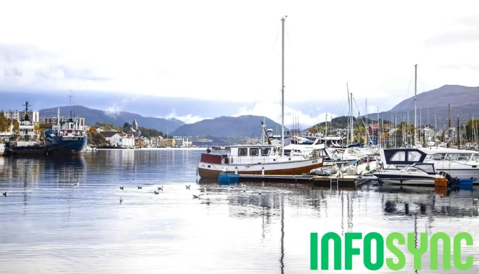 Kristiansund Og Nordmore Havn Iks Bat - Kristiansund