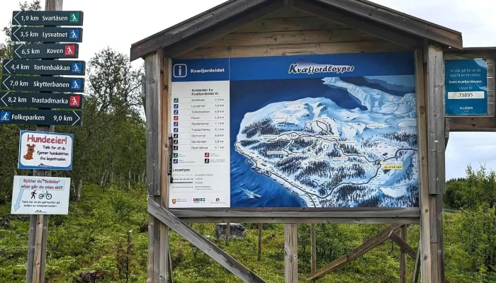 Kvaefjordloyper Hvor - Borkenes