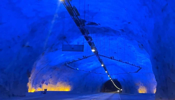 Laerdal Tunnel -  Katalog - Aurland