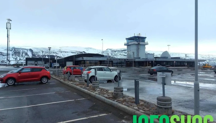Lakselv Lufthavn Banak Lkl Alle - Lakselv