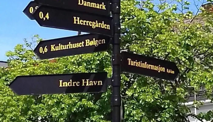 Larvik stasjon - Larvik