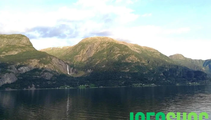Luster Fjordhytter -  Landskap - Høyheimsvik
