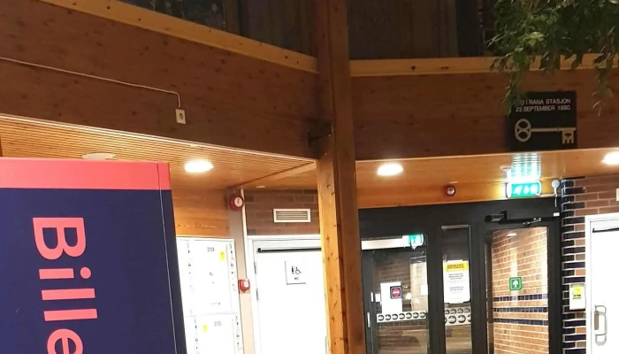 Mo I Rana Stasjon -  Jernbanestasjon - Mo I Rana