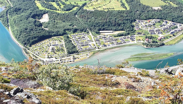 Nesaksla -  Adresse - Åndalsnes