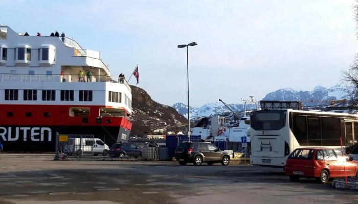 Nor Lines As -  Fergeselskap - Skjervøy