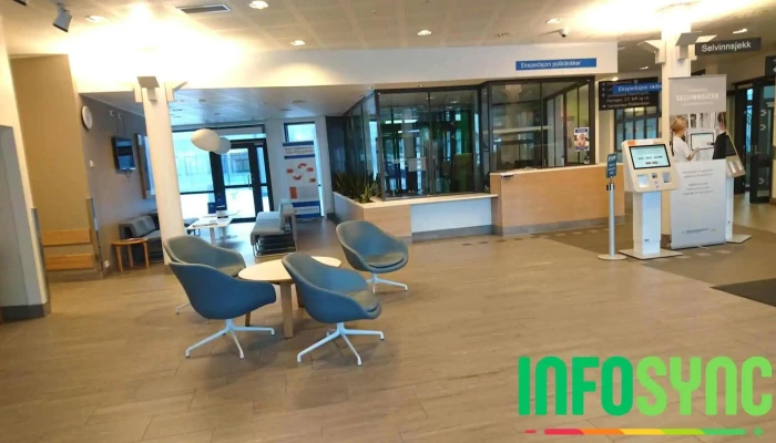 Nordlandssykehuset Vesteralen Stokmarknes Lobby - Stokmarknes