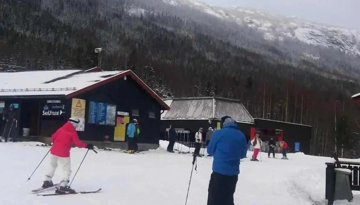 Norefjell Skiutleie Skiloftet -  Ski - Noresund
