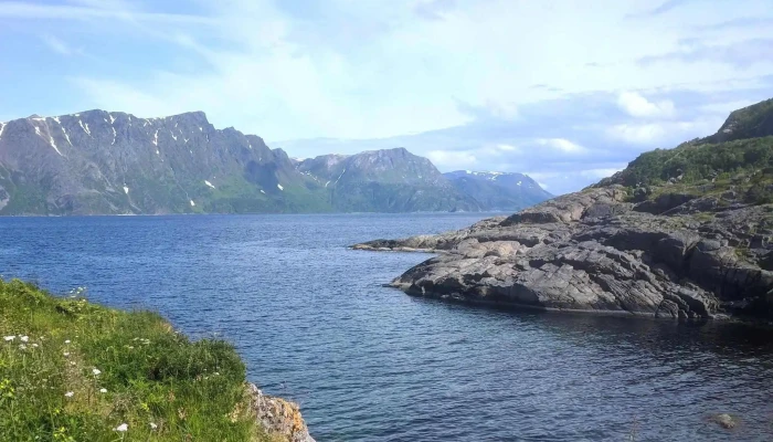Oksfjord Batteri Videoer - Øksfjord