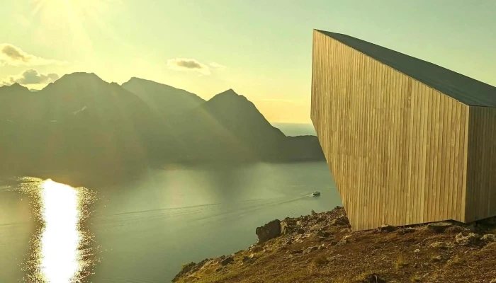 Oksfjordfjelletstuibmeharji Oksfjord Turområde - Øksfjord