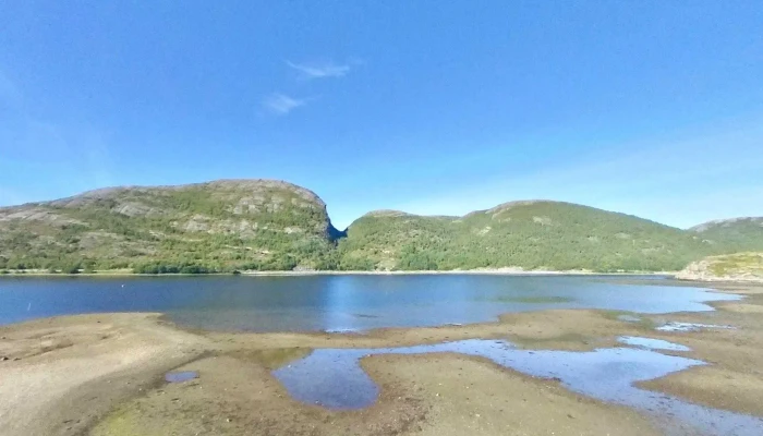 Osen Fjordcamping Jon Egil Skinderhaug -  Street View 360deg - Steinsdalen