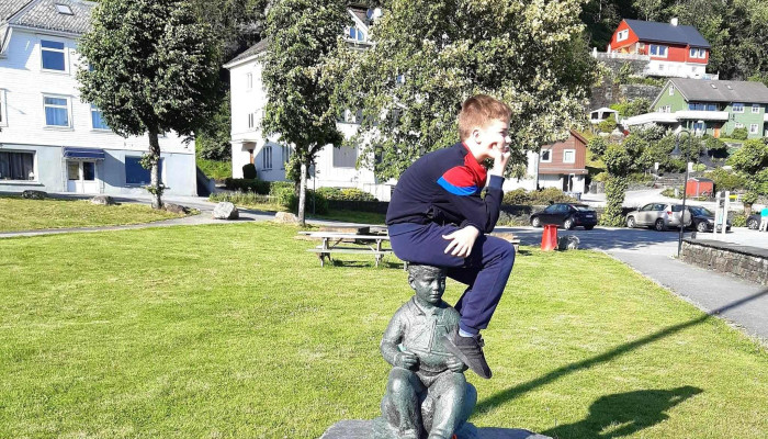 Oystesehallen Nummer - Øystese