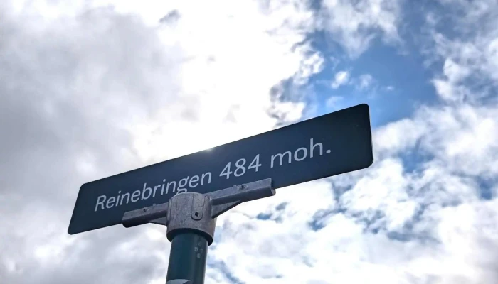Reinebringen -  Nær Meg - Reine