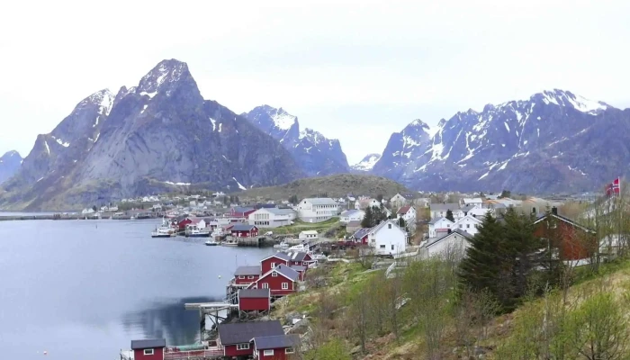 Reinehalsen -  Kampanje - Reine