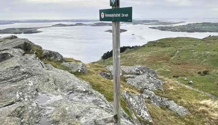 Rennesoyhodnet Utsiktspunkt - Rennesøy