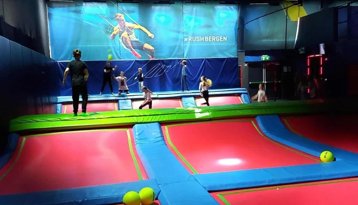 Rush Trampolinepark Avdeling Bergen Fornøyelsespark - Kokstad